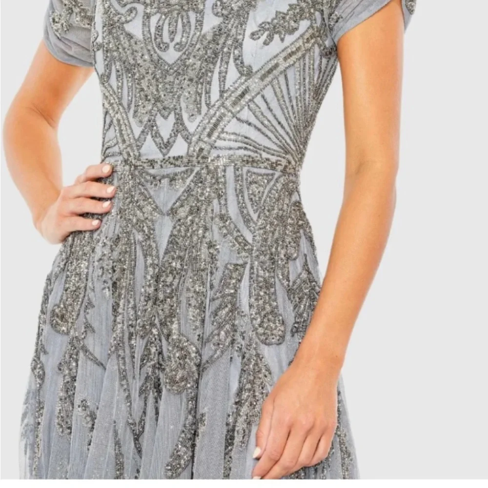 NWT |Mac Duggal A5434 Silver Short Sleeve Beaded A-line Tea Length Dress Size 10 - Picture 3 of 16
